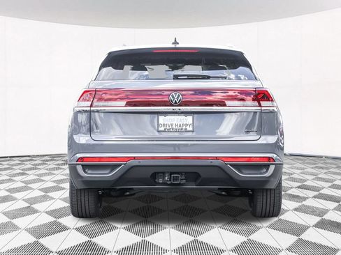 Used 2026 Volkswagen Atlas Cross Sport SE AWD/4WD image 12
