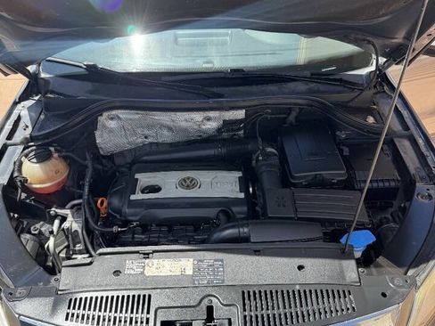 Used 2009 Volkswagen Tiguan S FWD image 26