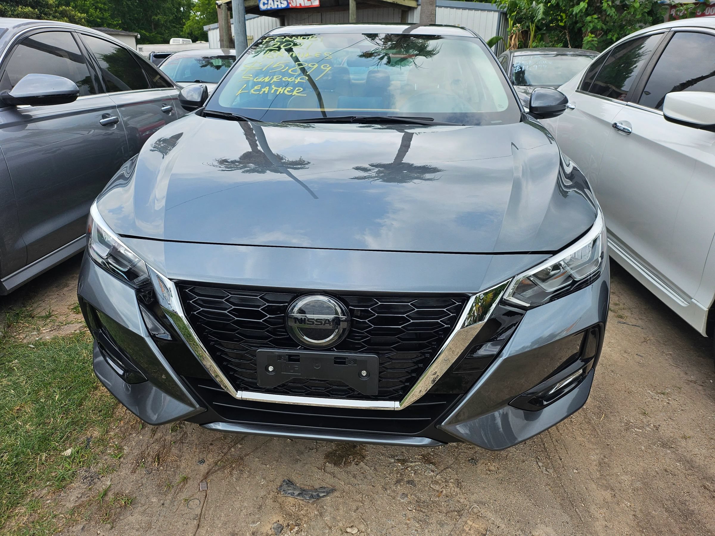 Used 2021 Nissan Sentra SV w/ SV Premium Package FWD image 5