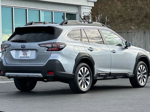 Certified 2024 Subaru Outback Limited image 4