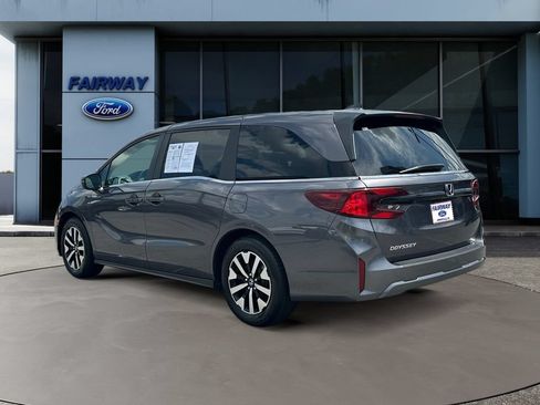 Used 2025 Honda Odyssey EX-L image 4