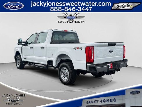 New 2026 Ford F250 XL w/ XL Chrome Package AWD/4WD image 3