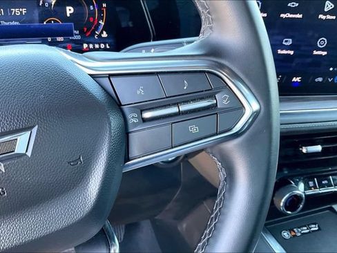 Used 2025 Chevrolet Tahoe Z71 AWD/4WD image 12