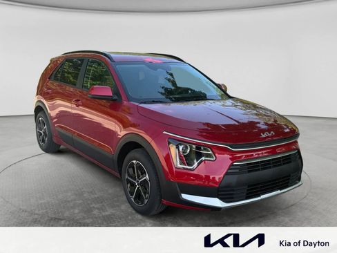 New 2026 Kia Niro LX FWD image 3