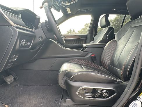 Used 2023 Jeep Grand Cherokee Summit w/ Adv Protech Group IV image 9