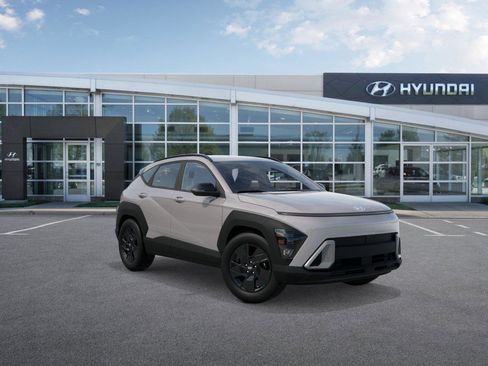 New 2026 Hyundai Kona SEL Premium image 2