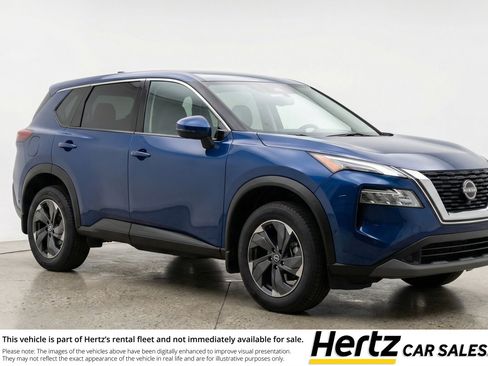 Used 2025 Nissan Rogue SV image 1