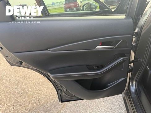 Used 2025 MAZDA CX-30 AWD 2.5 S w/ Preferred Package image 22