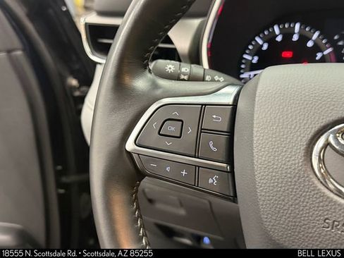 Used 2021 Toyota Highlander Limited image 16