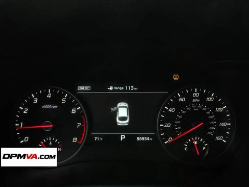 Used 2018 Kia Stinger Premium RWD image 29