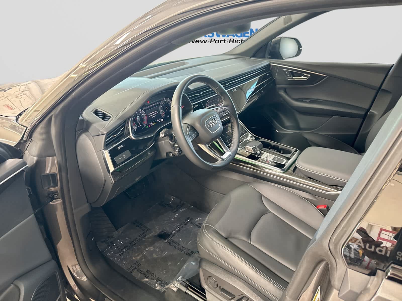 Used 2026 Audi Q8 Premium AWD/4WD image 10