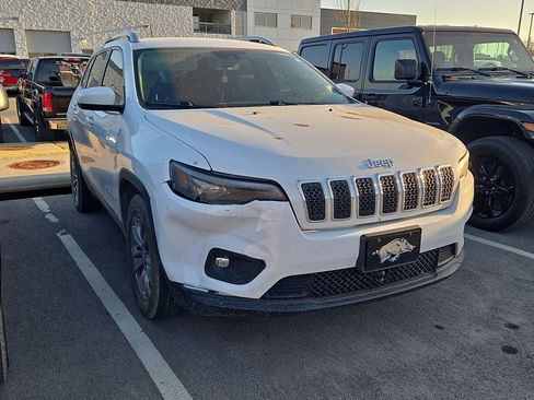 Used 2020 Jeep Cherokee Latitude Plus w/ Advanced Safety Group FWD image 4