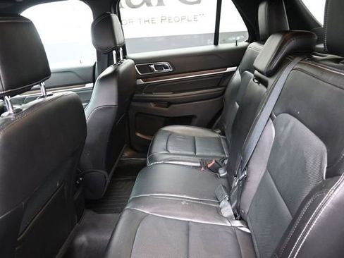 Used 2017 Ford Explorer Limited AWD/4WD image 21