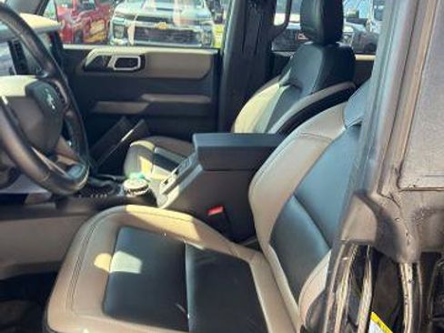 Certified 2023 Ford Bronco Wildtrak AWD/4WD image 6