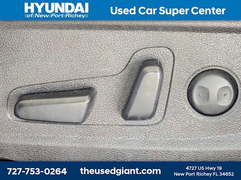 Used 2021 Kia Telluride S FWD image 26