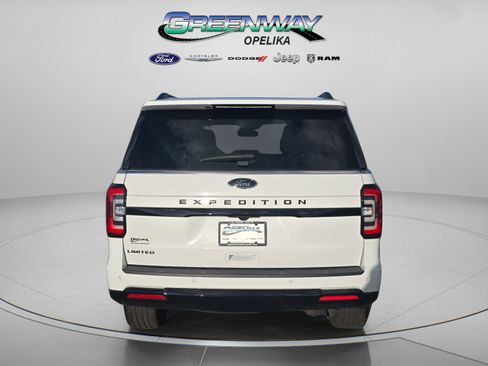 Used 2024 Ford Expedition Limited RWD image 7