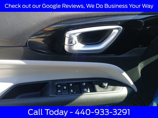 Used 2025 Jeep Compass Limited AWD/4WD image 19