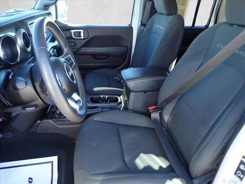 Used 2023 Jeep Gladiator Overland w/ Trailer Tow Package image 10