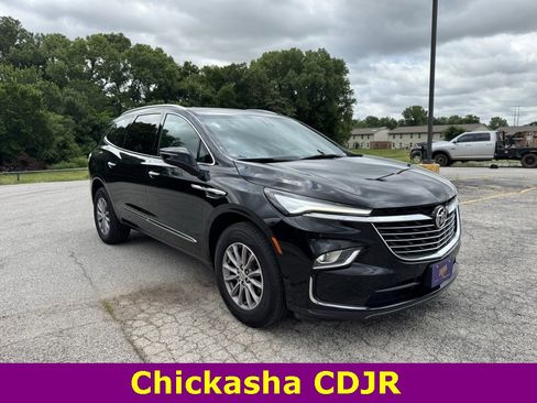 Used 2024 Buick Enclave Premium image 1
