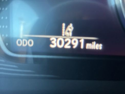 Certified 2022 Lexus ES 350 w/ Premium Package image 19