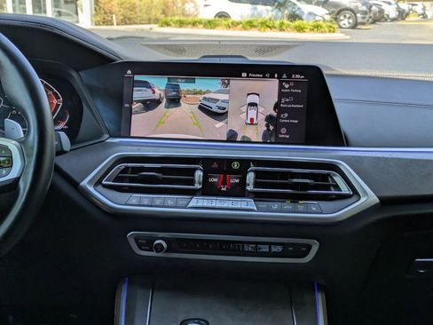 Used 2022 BMW X5 xDrive40i w/ M Sport Package image 23