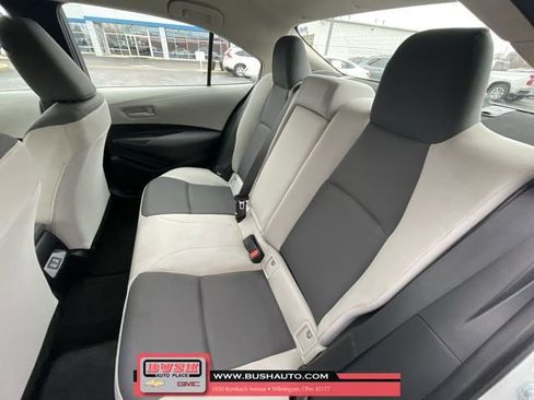 Used 2023 Toyota Corolla LE image 24