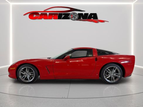 Used 2008 Chevrolet Corvette Coupe w/ Preferred Equipment Group RWD image 10