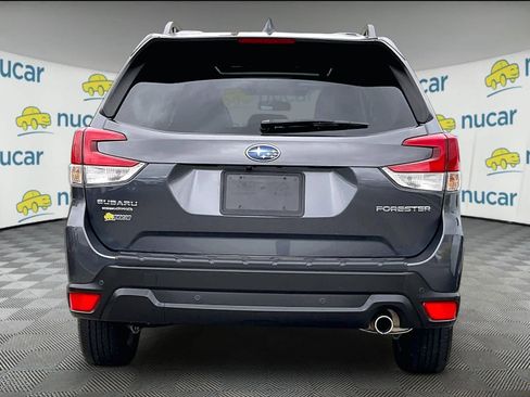 Used 2023 Subaru Forester Limited AWD/4WD image 5