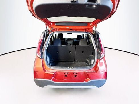 Certified 2024 Kia Soul LX FWD image 23