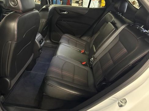 Used 2023 Chevrolet Equinox RS AWD/4WD image 17