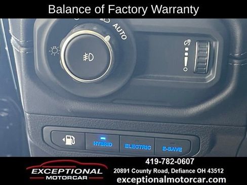 Used 2025 Jeep Wrangler Unlimited Sahara image 35