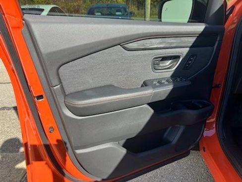 Used 2026 Honda Passport TrailSport image 8