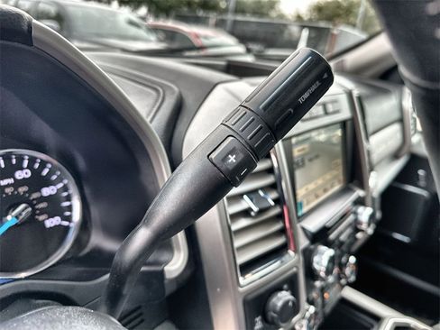 Used 2017 Ford F250 Lariat w/ Lariat Ultimate Package image 26