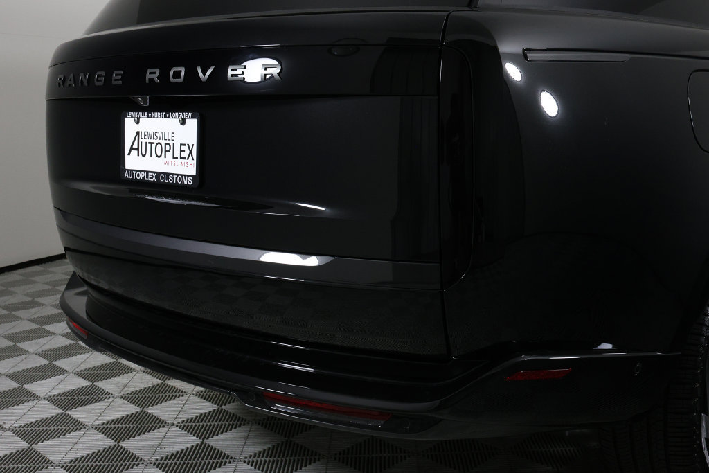 Used 2025 Land Rover Range Rover SE AWD/4WD image 48
