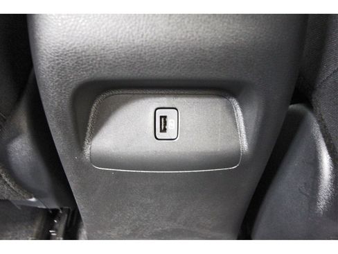 Used 2025 Nissan Sentra SV w/ All-Weather Package image 11