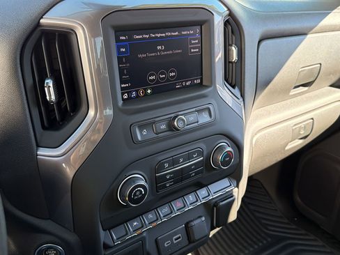 Used 2024 Chevrolet Silverado 1500 Custom RWD image 21