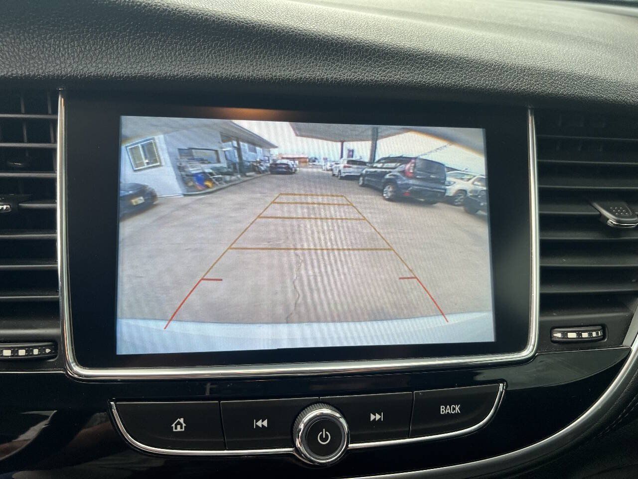 Used 2019 Buick Encore Preferred AWD/4WD image 19