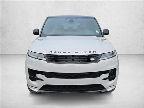 New 2026 Land Rover Range Rover Sport Dynamic SE image 2