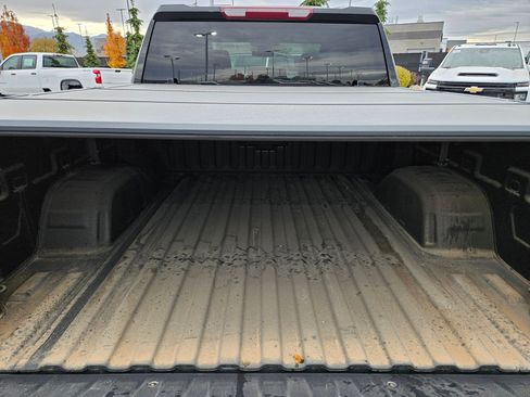 Used 2024 Chevrolet Silverado 1500 Custom Trail Boss w/ Midnight Edition image 30