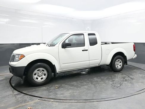Used 2019 Nissan Frontier S image 3