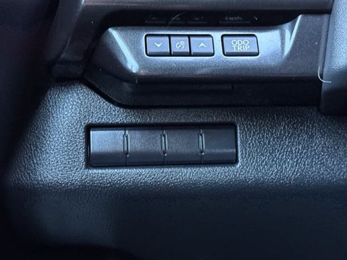 Used 2021 Lexus UX 200 w/ Accessory Package (Z1) FWD image 30