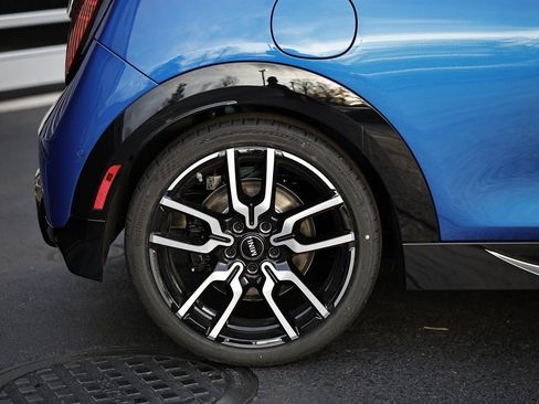 New 2026 MINI Cooper S image 6