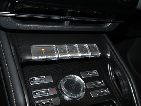 New 2026 Lincoln Nautilus Reserve image 18