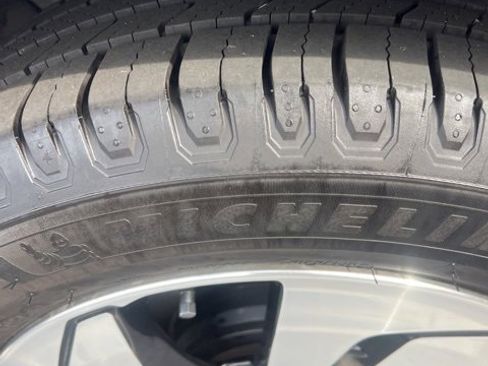 Used 2016 Honda CR-V Touring image 8