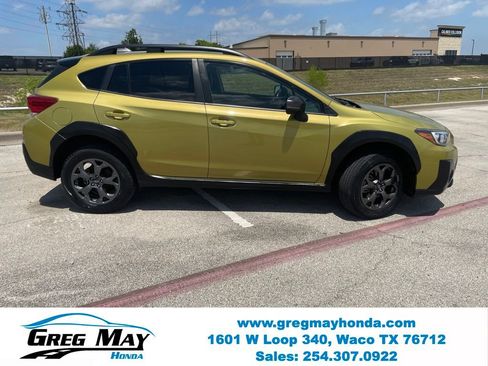 Used 2021 Subaru Crosstrek 2.5i Sport w/ Moonroof Package AWD/4WD image 2