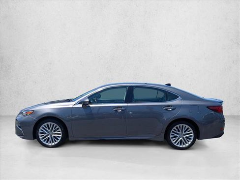 Used 2016 Lexus ES 350 w/ Luxury Package w/Wood Trim FWD image 9