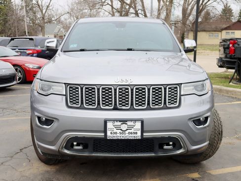 Used 2017 Jeep Grand Cherokee Overland image 9