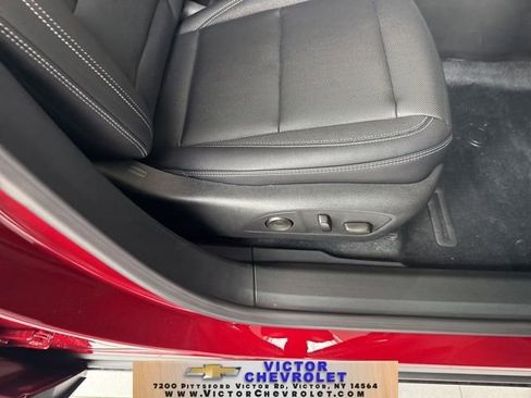 New 2025 Chevrolet Blazer EV LT image 33