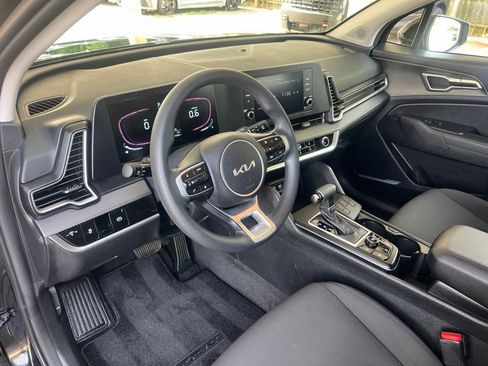 Certified 2023 Kia Sportage LX FWD image 6