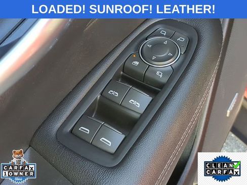 Used 2023 Cadillac XT5 Premium Luxury image 17